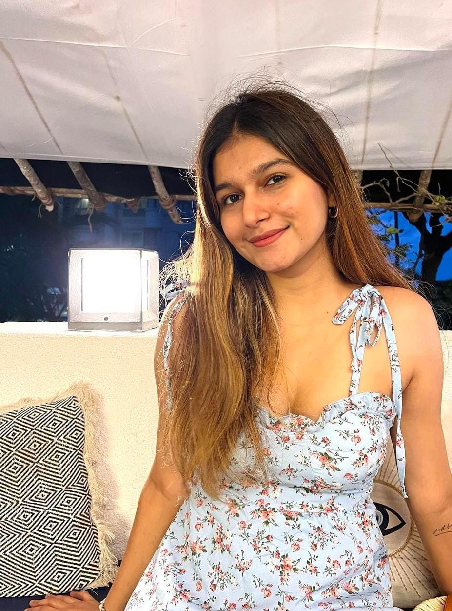 Tanvi kolkata escorts